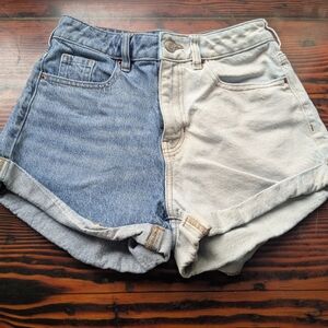 PacSun Two-Tone High Rise Denim Shorts – Size 25